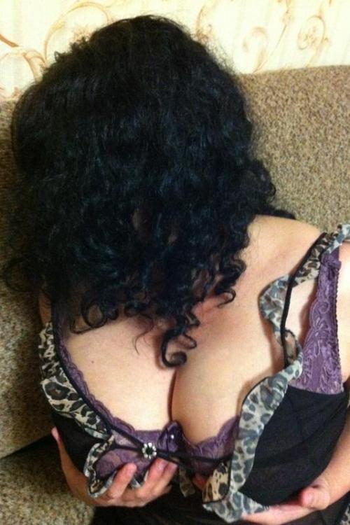 Проститутка и Индивидуалка Диана у метро Василеостровская СПб