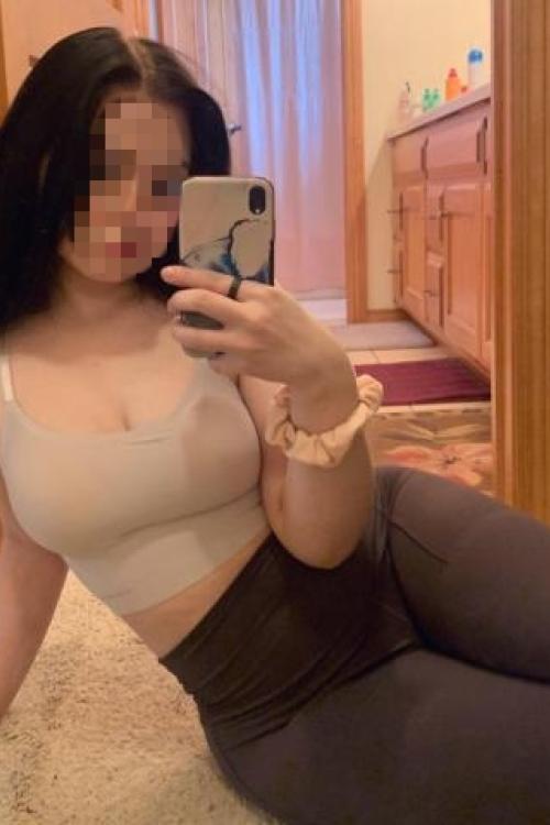 Проститутка Мила у метро Проспект Просвещения Питера