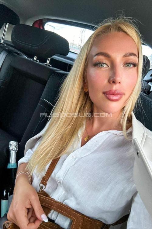 Проститутка и Индивидуалка Олеся у метро Фрунзенская СПб