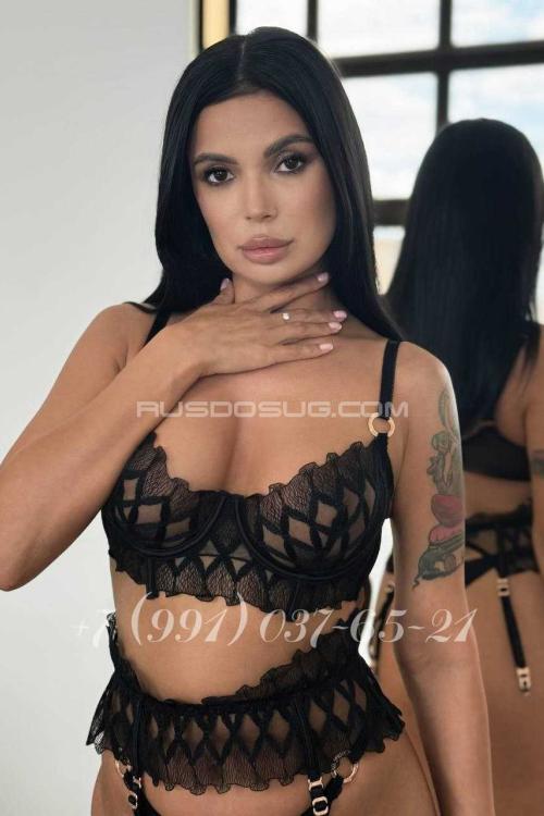 Проститутка и Индивидуалка Аделина у метро Обводный канал в Питере