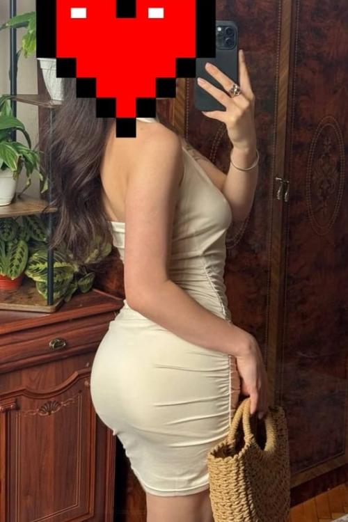 Индивидуалка и Подружка Любовь у метро Проспект Большевиков СПб