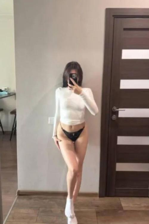 Проститутка Яночка у метро Девяткино СПб