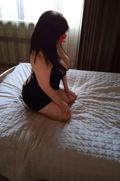 Проститутка Рая у метро Озерки СПб