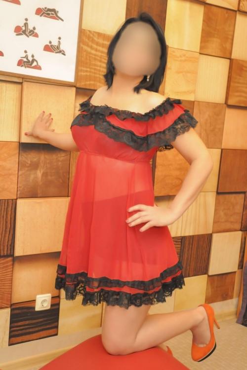 Проститутка Карина у метро Проспект Большевиков СПб