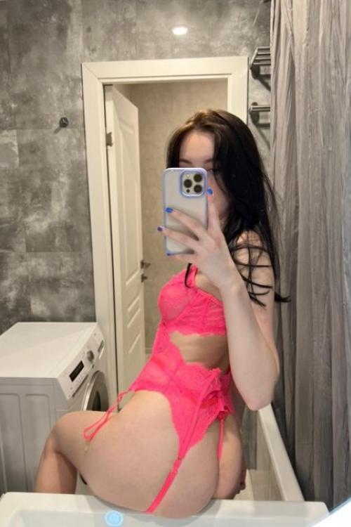 Проститутка Арина у метро Академическая в Питере