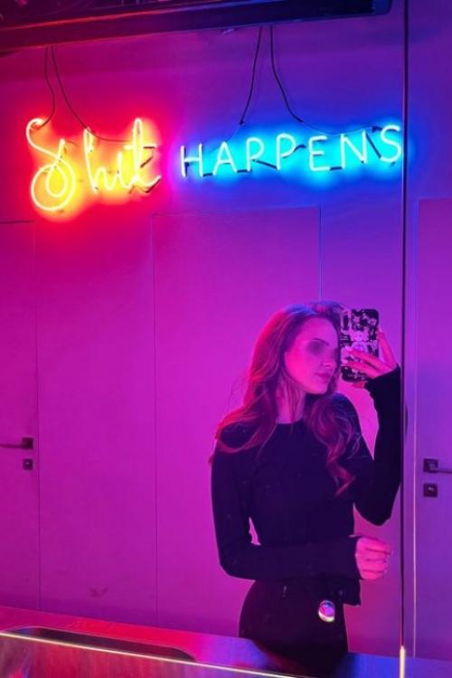 Проститутка Луиза у метро Пионерская Питера