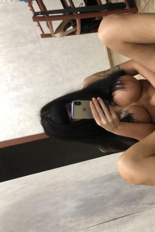 Проститутка Лиля у метро Академическая в Питере