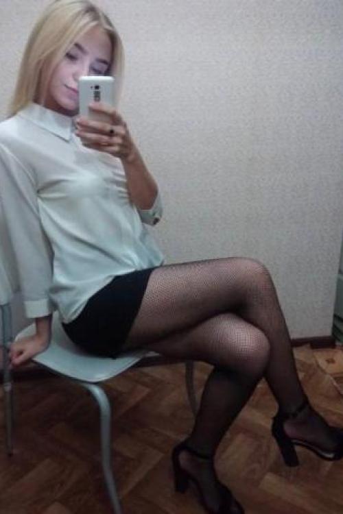 Проститутка Ульяна у метро Елизаровская СПб