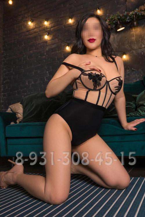 Проститутка и Индивидуалка Тая у метро Василеостровская СПб