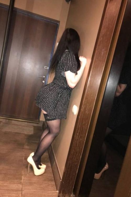 Проститутка и Индивидуалка Даша у метро Лесная в Питере