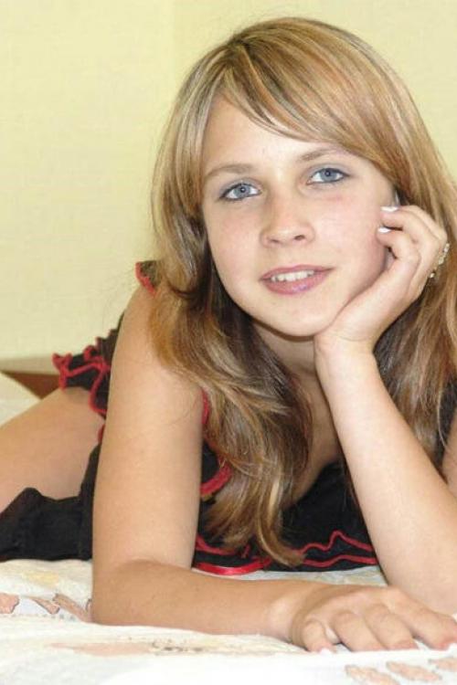 Проститутка и Индивидуалка Элина у метро Комендантский проспект СПб