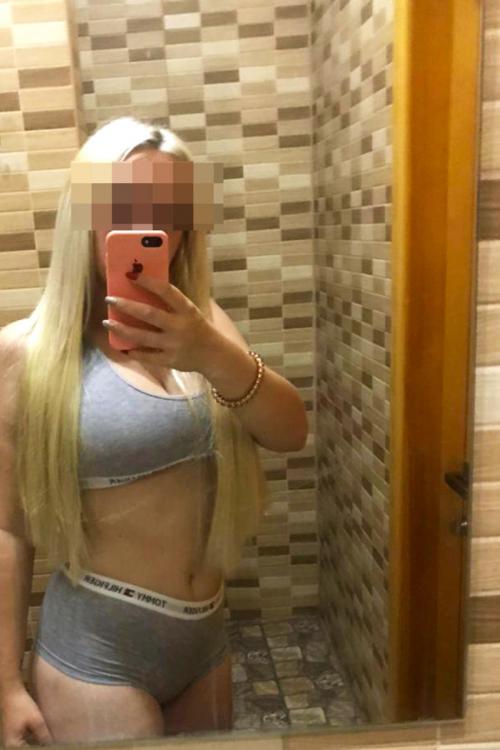 Проститутка Инна у метро Дунайская СПб