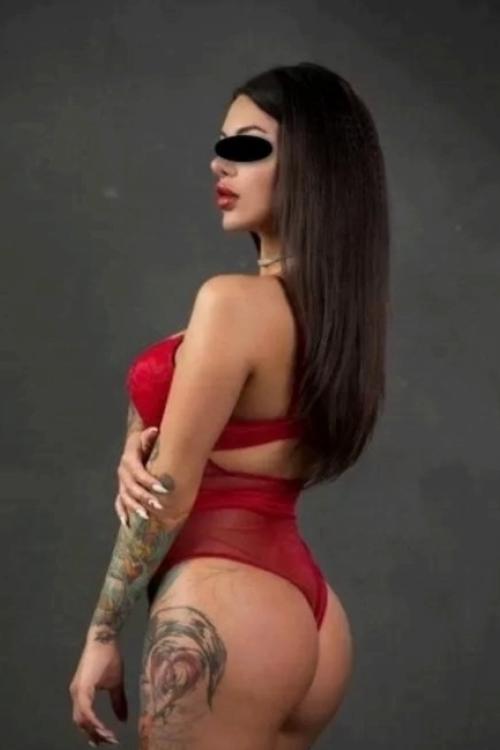 Проститутка Поля у метро Ладожская в Питере