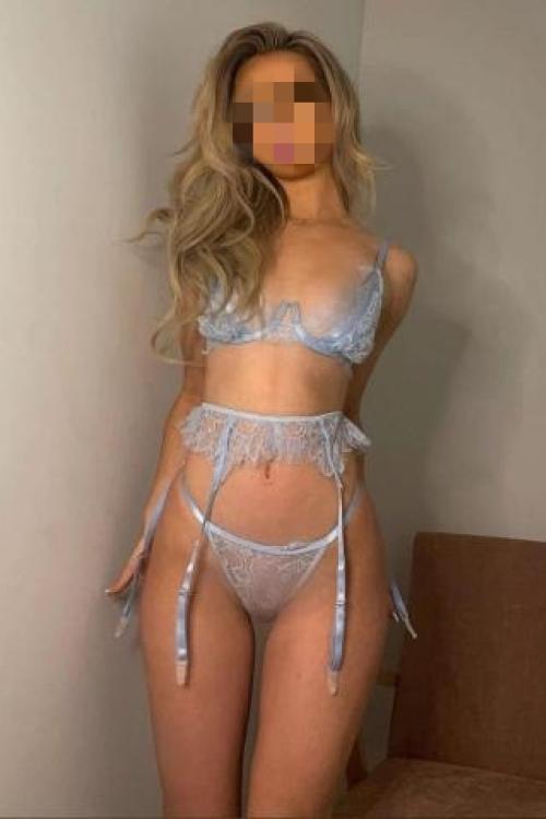 Проститутка и Индивидуалка Вера у метро Удельная Питера