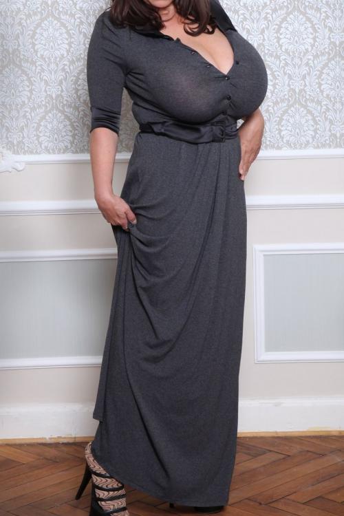 Проститутка Инга у метро Комендантский проспект СПб