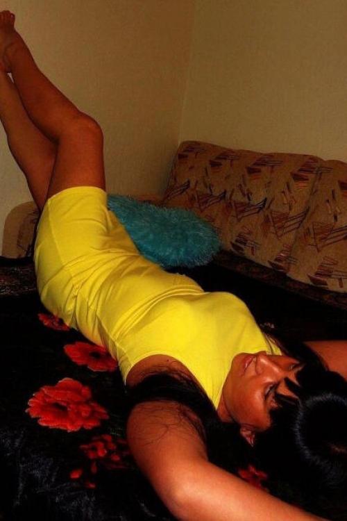 Проститутка и Индивидуалка Камилла у метро Комендантский проспект в Питере