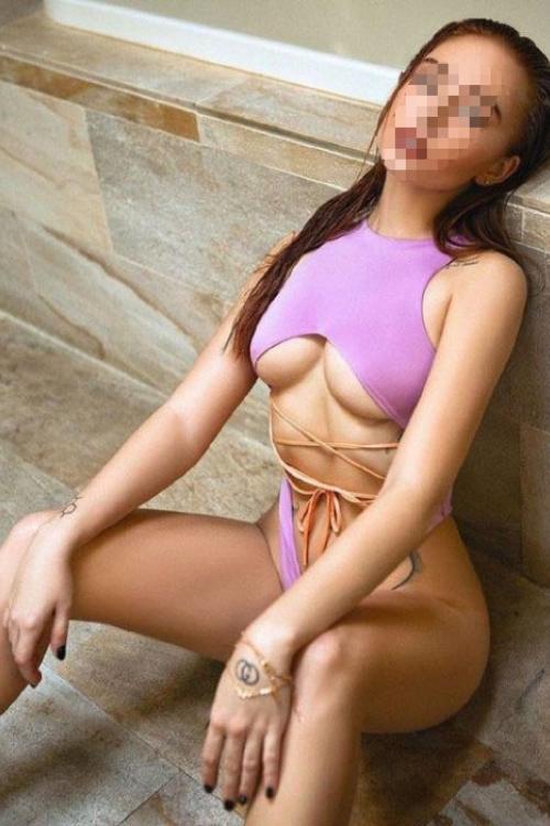 Проститутка и Индивидуалка Лена у метро Ленинский проспект СПб