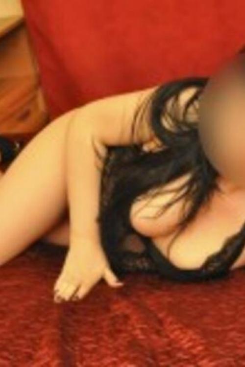 Проститутка и Индивидуалка Мадина АНАЛ у метро Комендантский проспект в Питере