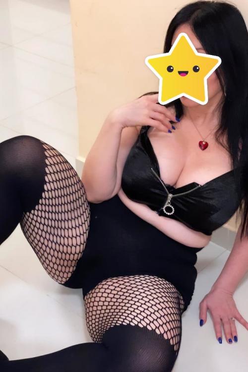 Проститутка и Индивидуалка Мария у метро Проспект Большевиков в Питере