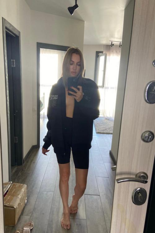 Проститутка и Индивидуалка Маруся у метро Невский проспект СПб