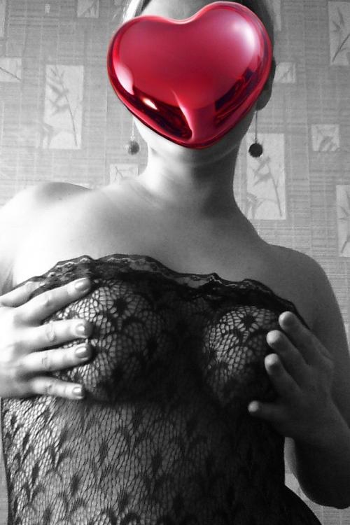 Проститутка и Индивидуалка ОЛЕСЯ у метро Проспект Ветеранов Питера