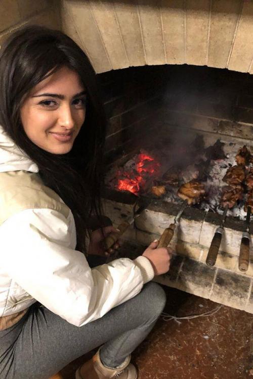 Проститутка и Индивидуалка Зарина АНАЛ у метро Беговая в Питере