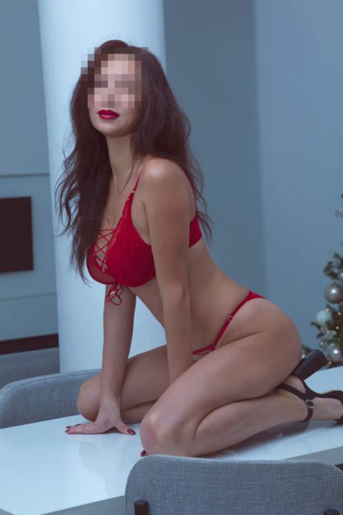 Проститутка и Индивидуалка ВИКТОРИЯ у метро Лесная СПб