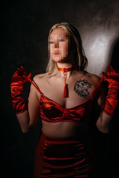 Проститутка Дашенька у метро Проспект Большевиков Питера