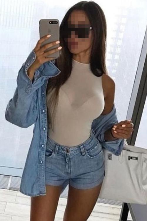 Проститутка Злата у метро Купчино в Питере