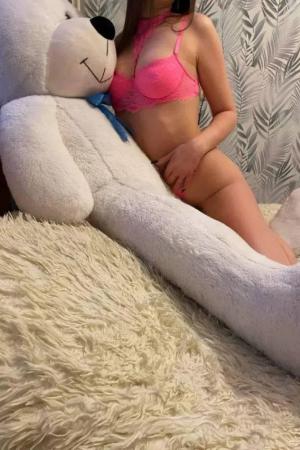 Проститутка Маша у метро Озерки Питера