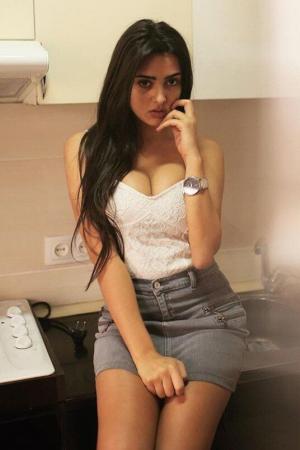 Проститутка и Индивидуалка Зарина АНАЛ у метро Беговая в Питере